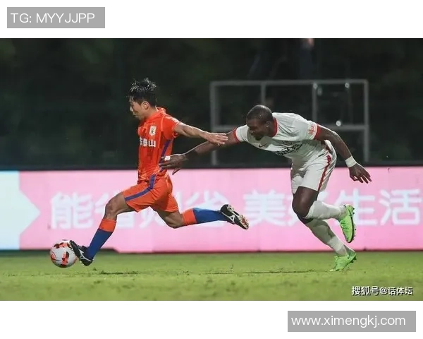 重庆排球队边路渗透战术解析与比赛表现的深度剖析 重庆排球队边路渗透战术解析与比赛表现的深度剖析